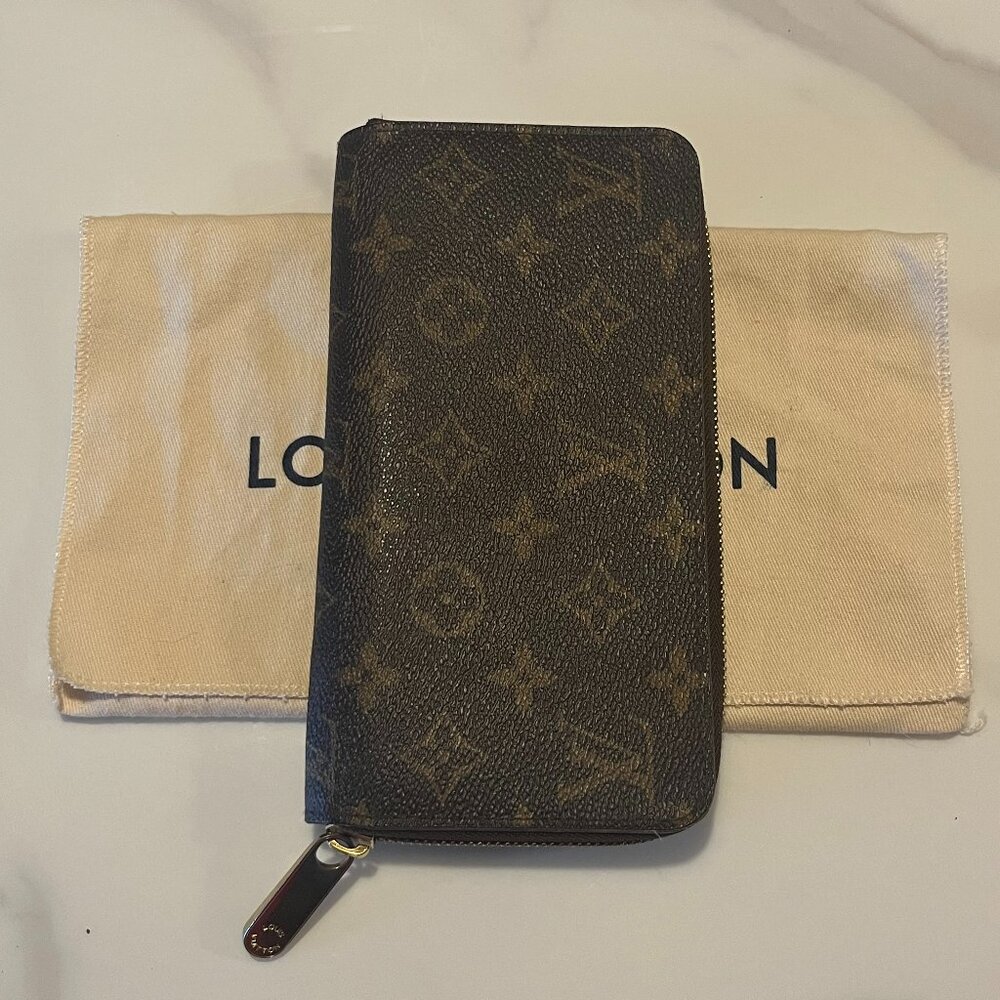 Louis Vuitton Monogram Zippy Wallet Zip Around + Dust Bag - Picture 3 of 14